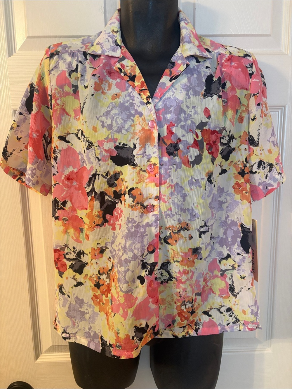 Short-Sleeve Floral Button-Down Shirt - Pink Multi